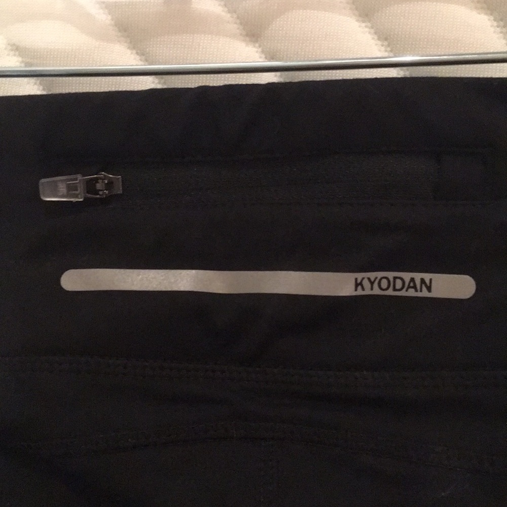 Workout capris - Picture 4 of 4